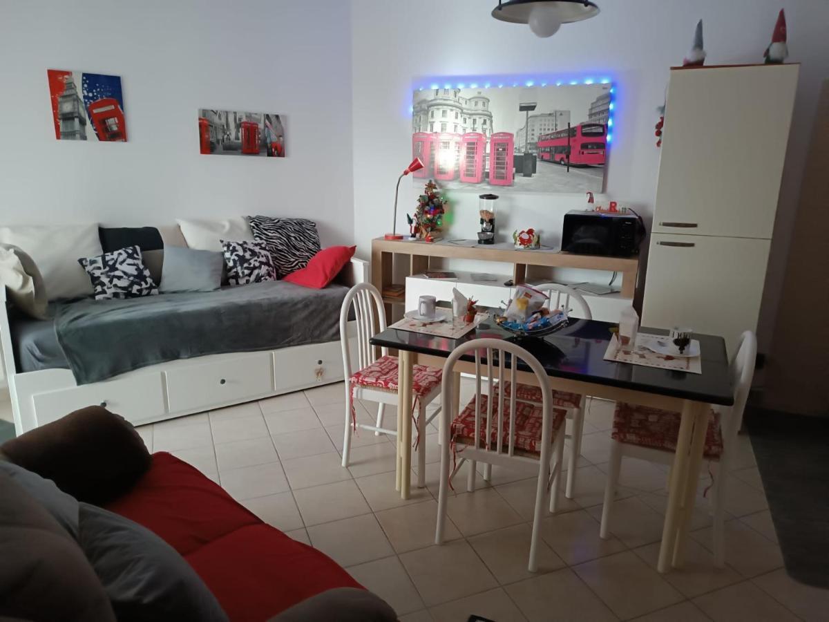 Armareaoverseassuites Fiumicino Eksteriør billede